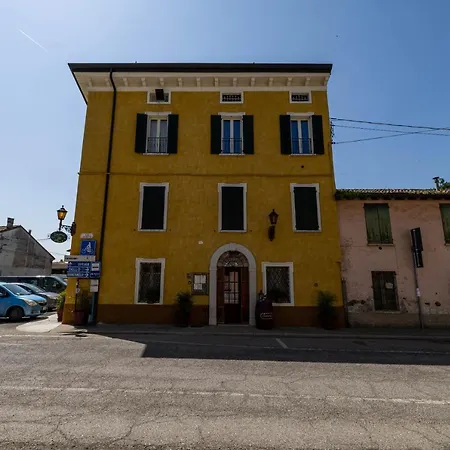 Formigola Alojamento de Acomodação e Pequeno-almoço Corticelle Pieve