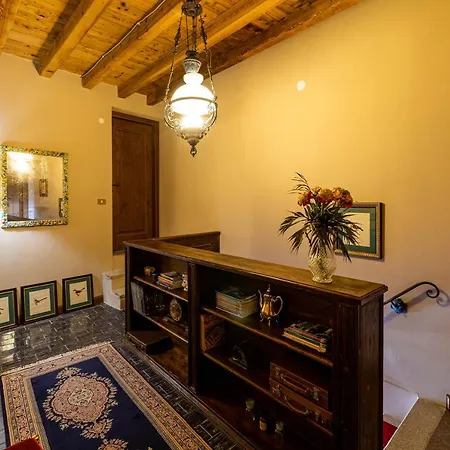 فندق مبيت وإفطار Formigola 3*