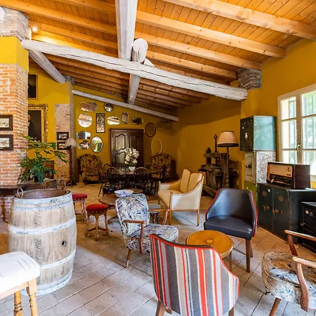 Formigola 3* Corticelle Pieve
