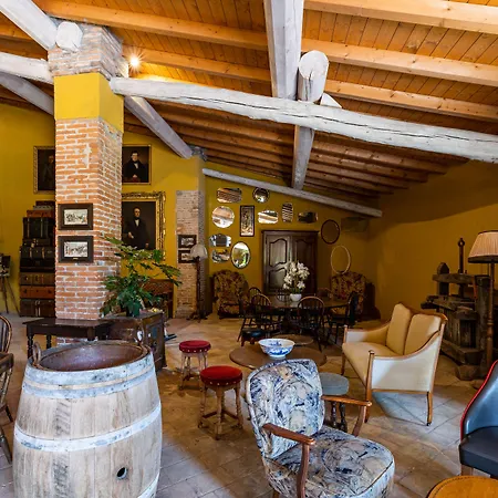 فندق مبيت وإفطار Formigola 3*